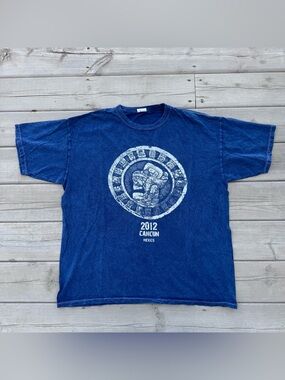 Vtg Aztec Mayan Calendar Sun Stone Sun God Tonatiuh Mayan Ruins Cancun TShirt XL